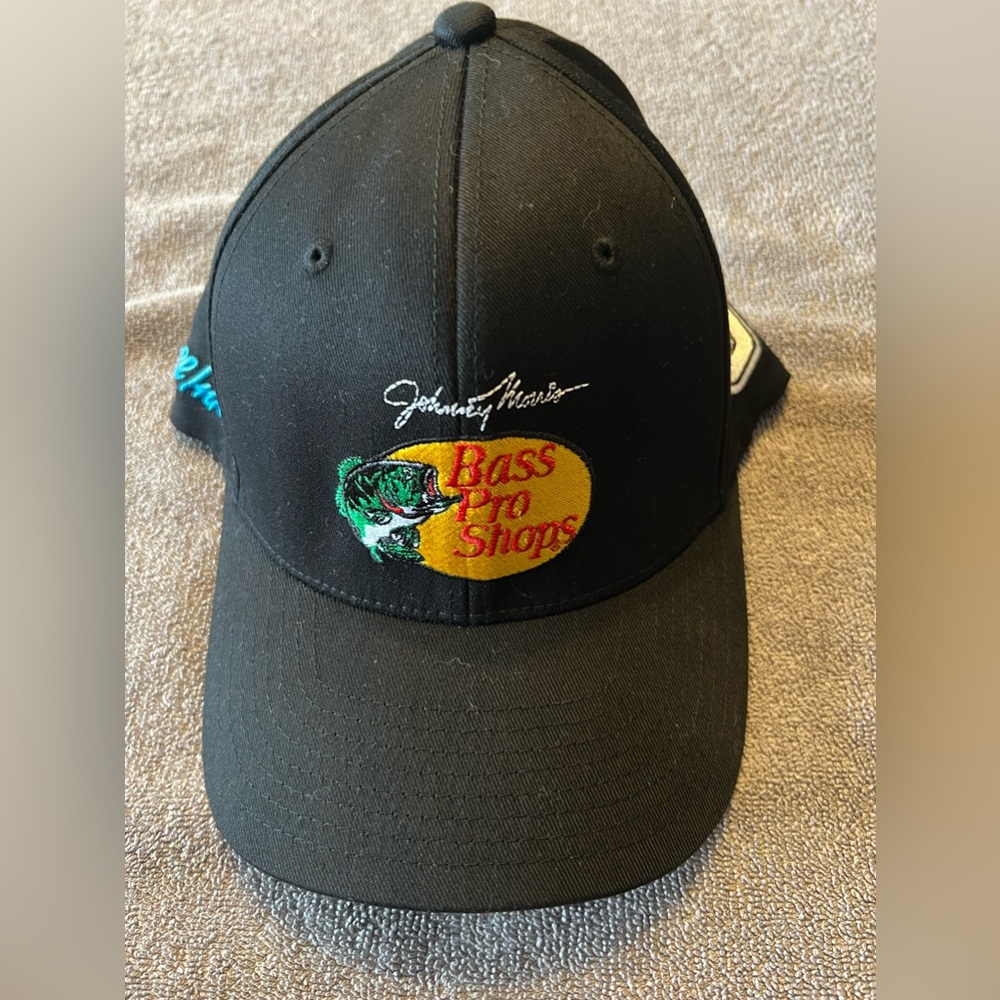 NASCAR Martin Truex Jr Bass Pro Shops Toyota Flex Fit Hat (Large/X-Large)